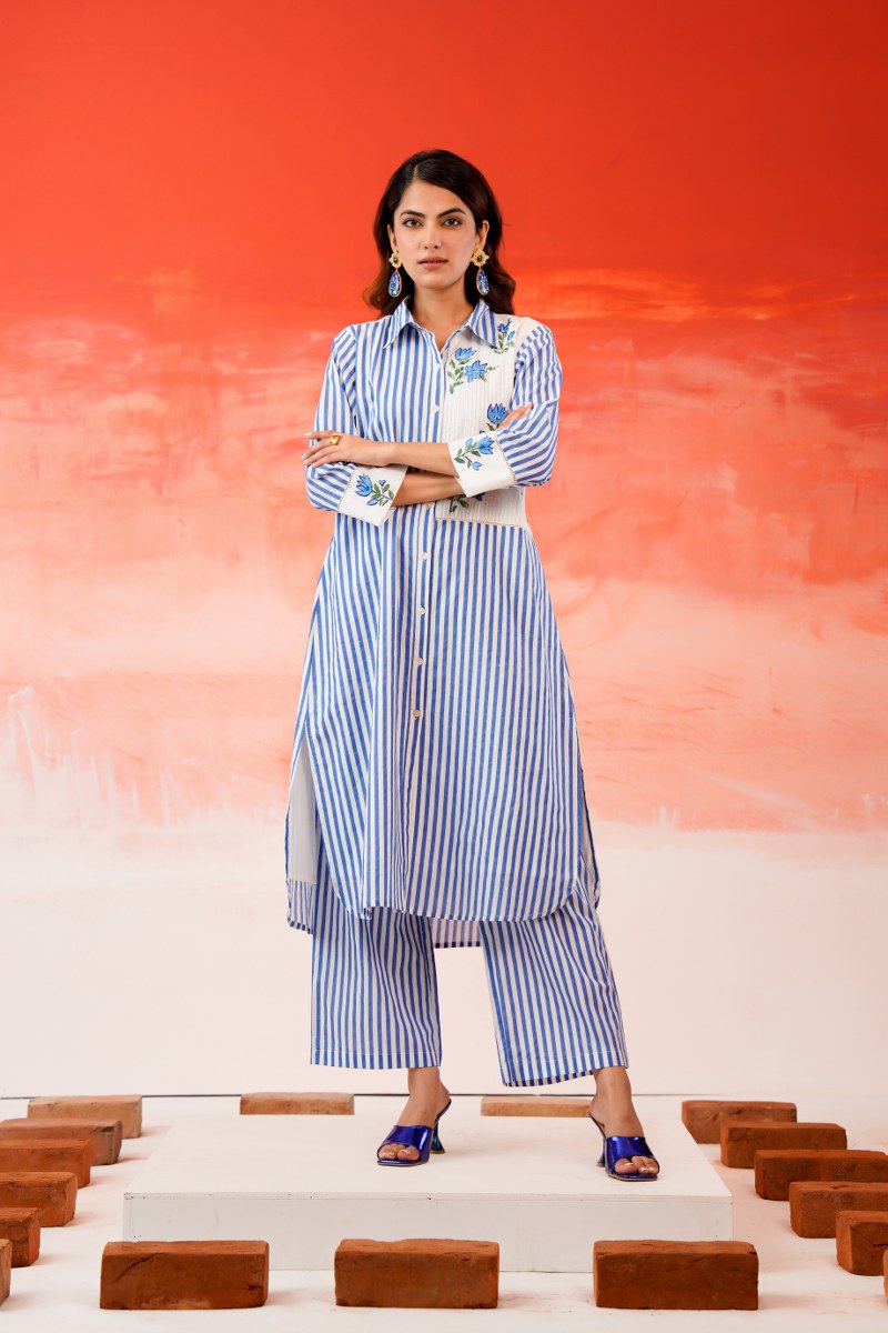 Mal Cotton Blue Striped Printed Kurta Set
