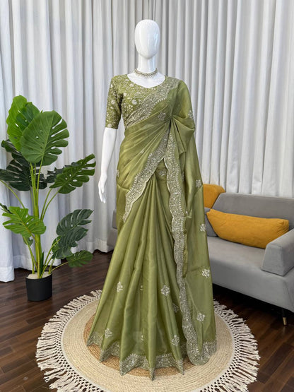💚 Designer Jimmy Chu Saree – Grace Meets Glamour