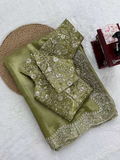 💚 Designer Jimmy Chu Saree – Grace Meets Glamour