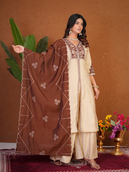 Elegant festive wear Anarkali suit set