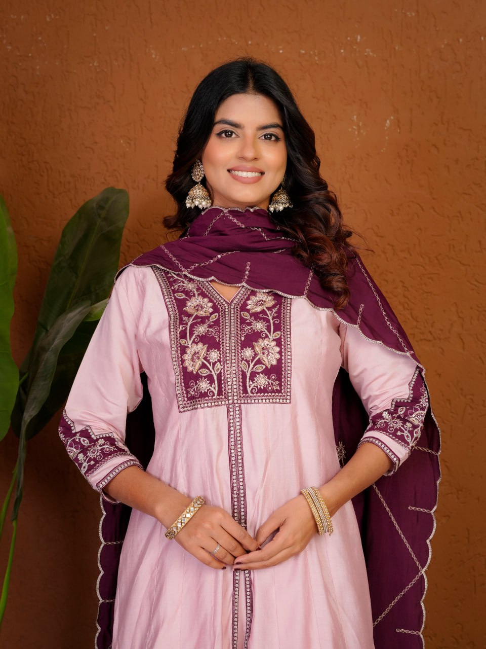 Elegant festive wear Anarkali suit set