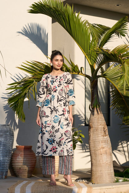 Women Beige Floral Printed Cotton Kurta Pant Set