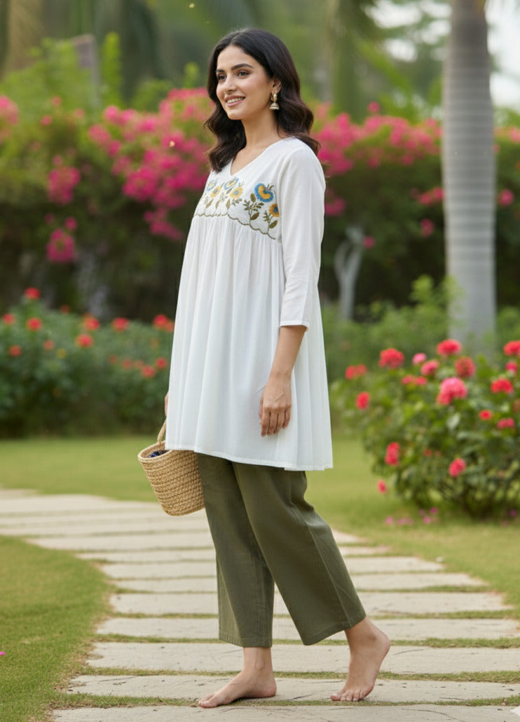 Women’s White Embroidered A-Line Kurti Top pent