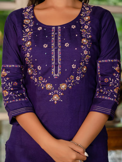 Stylist Kurti Set