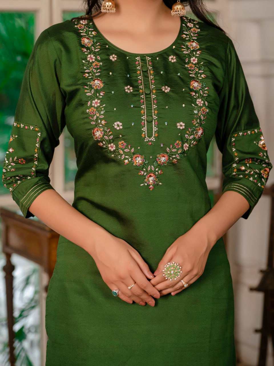 Stylist Kurti Set