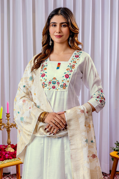 Stylist Kurti Set