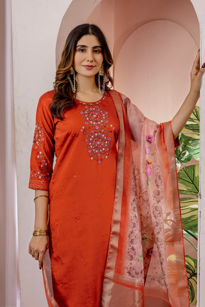 Elegant Straight Kurti Set
