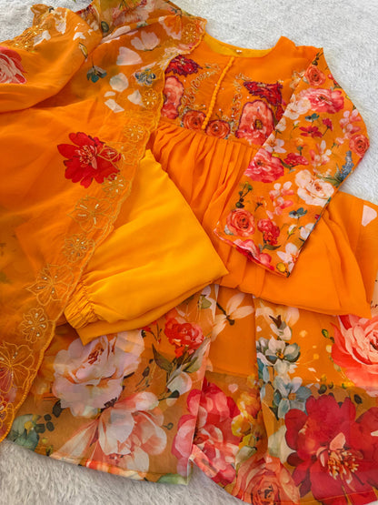 New yellow Party Wear Look Fox Georgette Gown