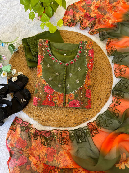 New Party Wear green Fox Georgette Gown.