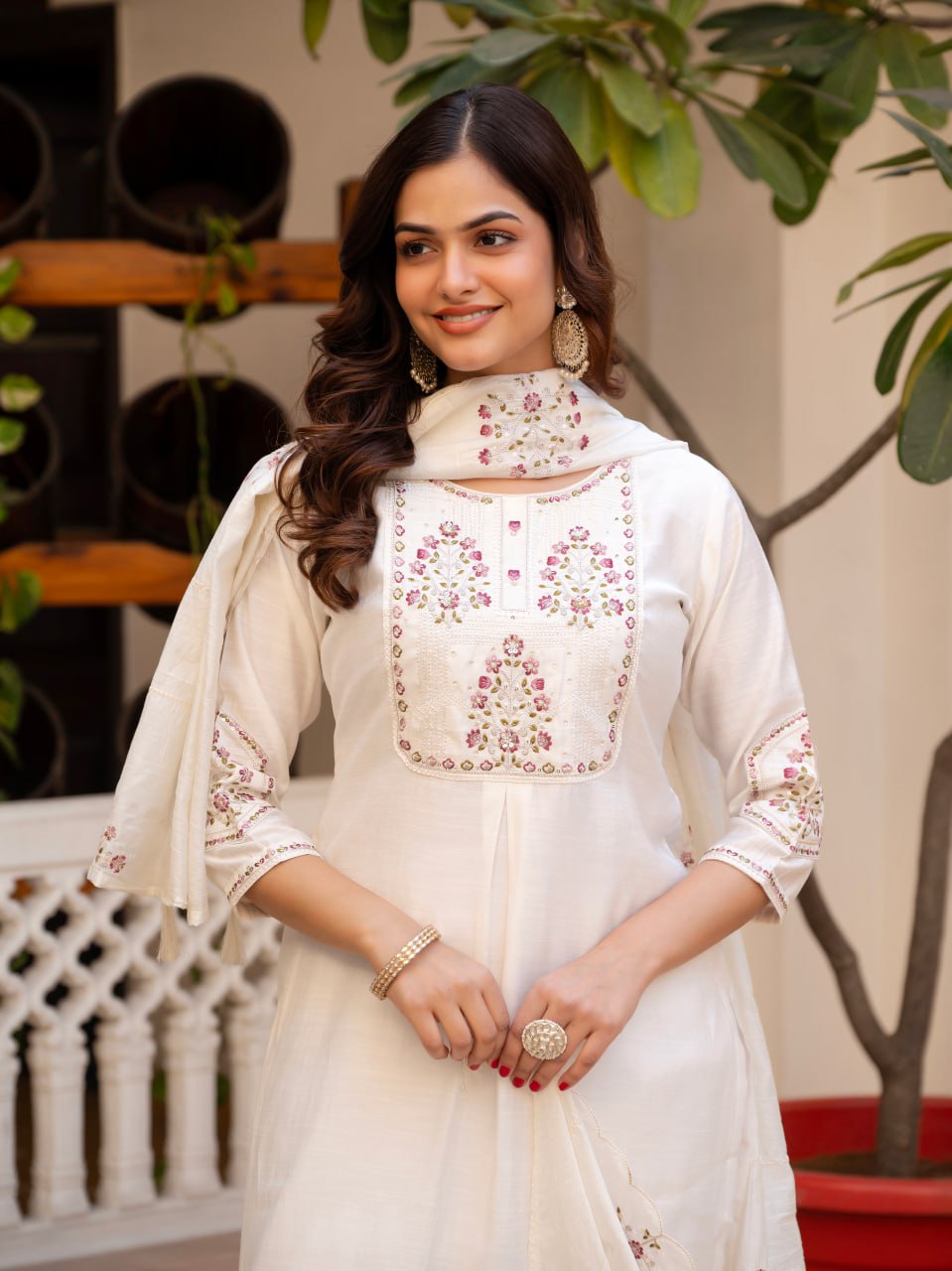 🌸 Designer Kurti Set with hand work 🌸