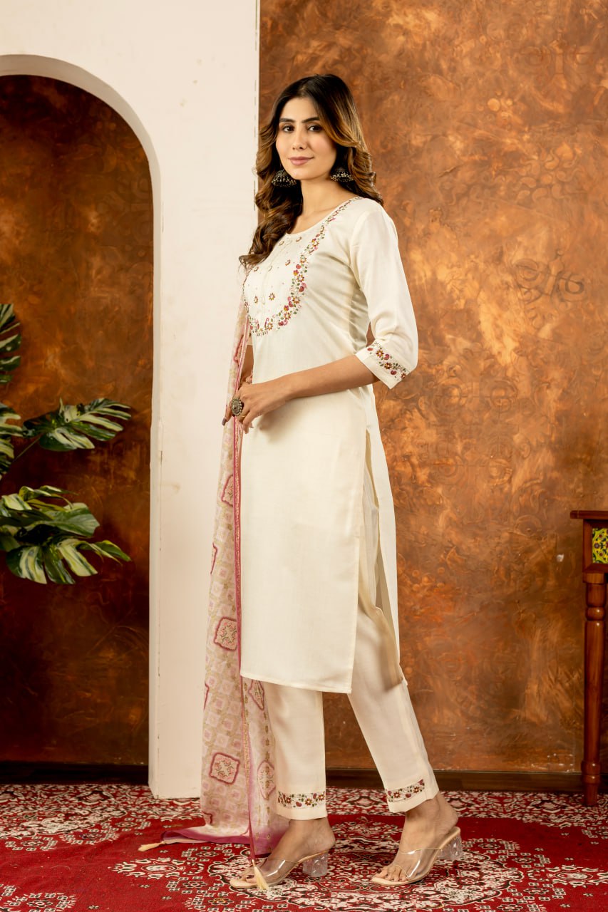 Designed Straight Kurti Pant Dupatta Set