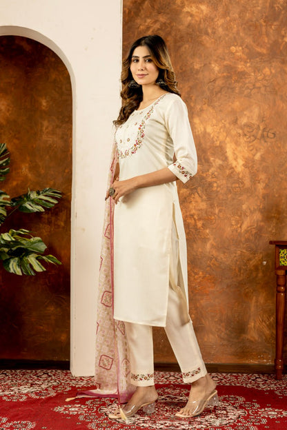 Designed Straight Kurti Pant Dupatta Set