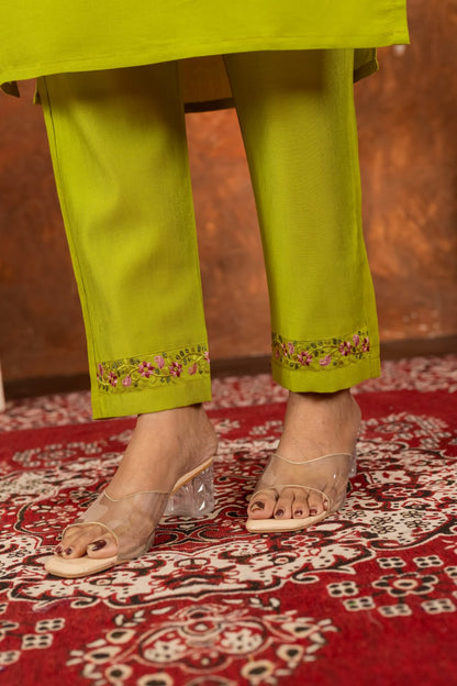 Designed Straight Kurti Pant Dupatta Set