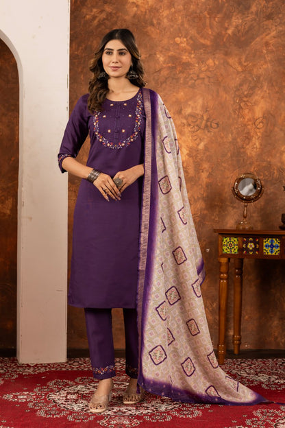 Designed Straight Kurti Pant Dupatta Set