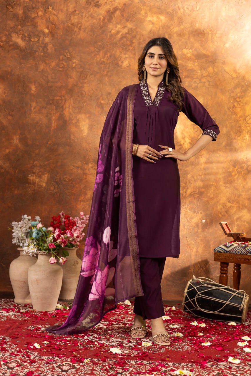 Elegant Straight Kurti Pant Dupatta Set