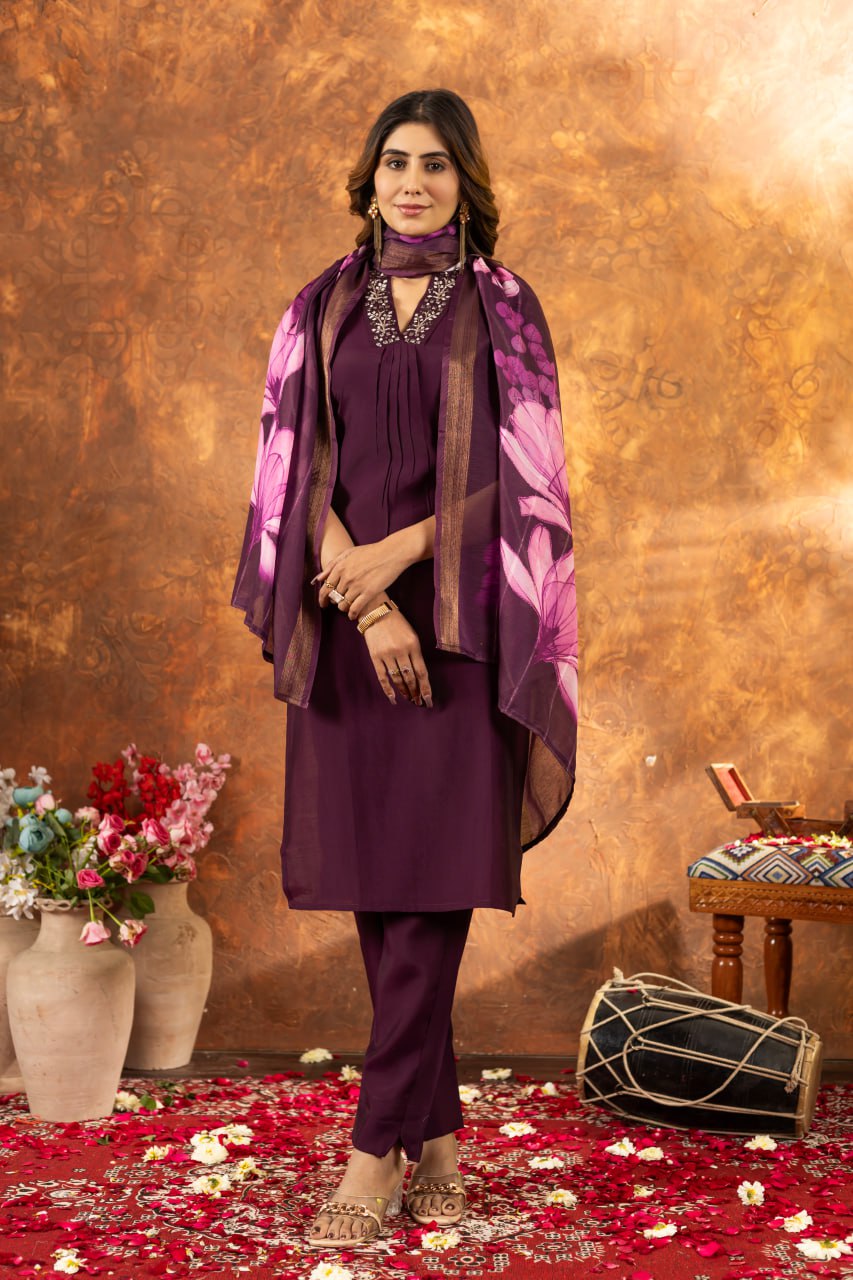 Elegant Straight Kurti Pant Dupatta Set
