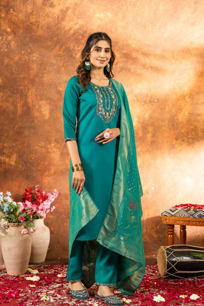 Effortless grace in our Straight Kurti Pant Dupatta set