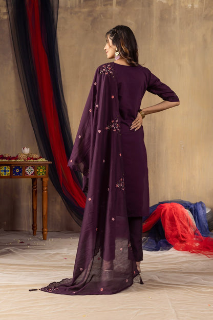 Elegant Straight Kurti Pant Dupatta Set