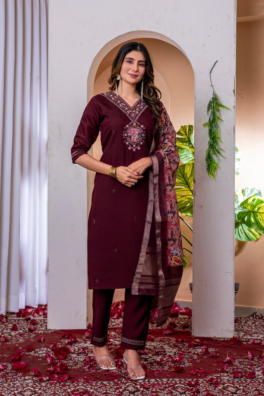 Straight Kurti Pant Dupatta Set
