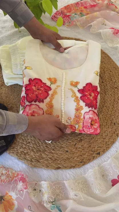 New Party Wear Look Fox Georgette Gown